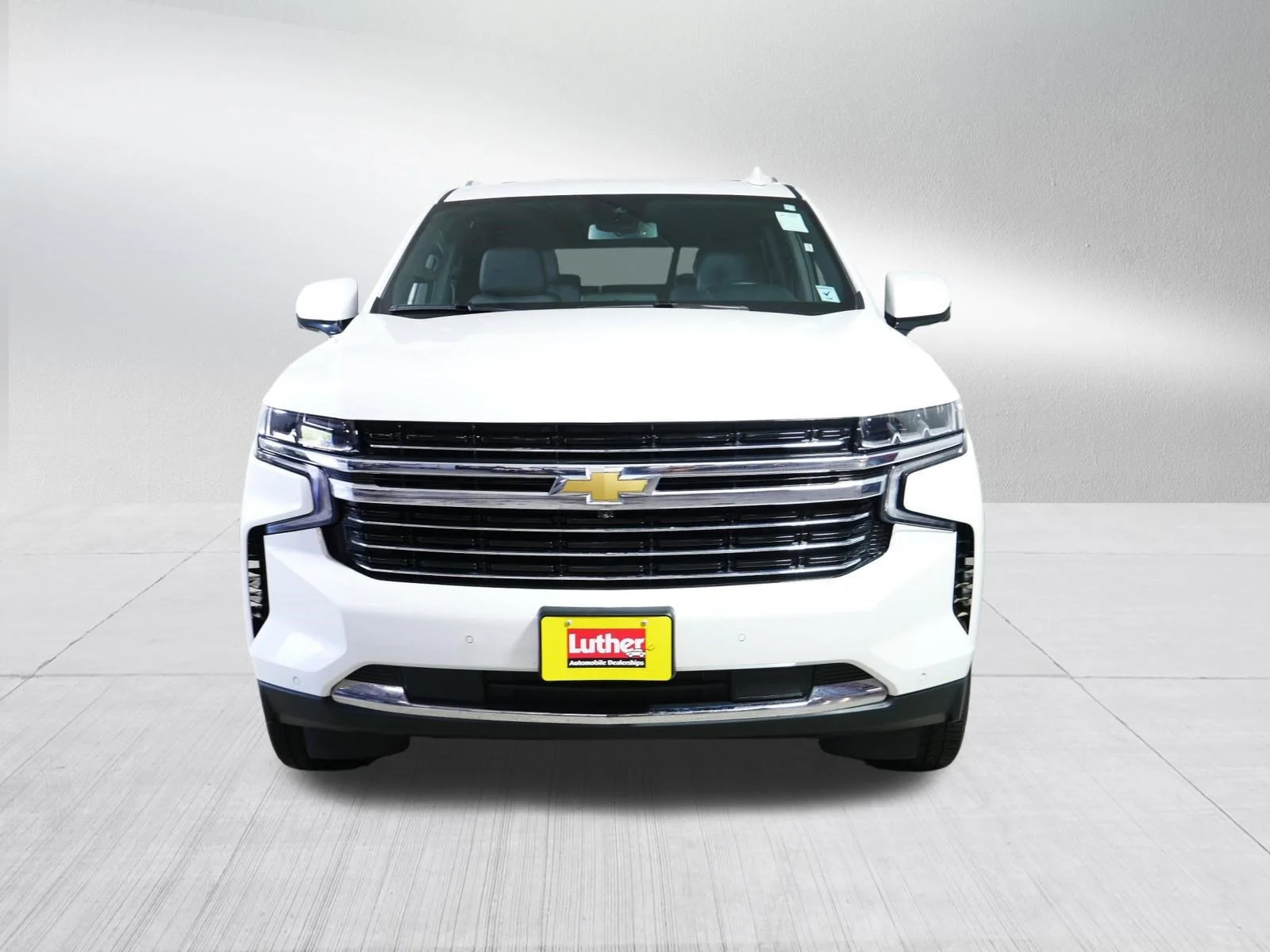 Used 2024 Chevrolet Tahoe LT with VIN 1GNSKNKD7RR350340 for sale in Brooklyn Center, Minnesota