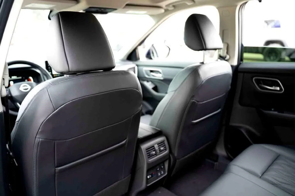 New 2026 Blue Nissan Platinum image 19