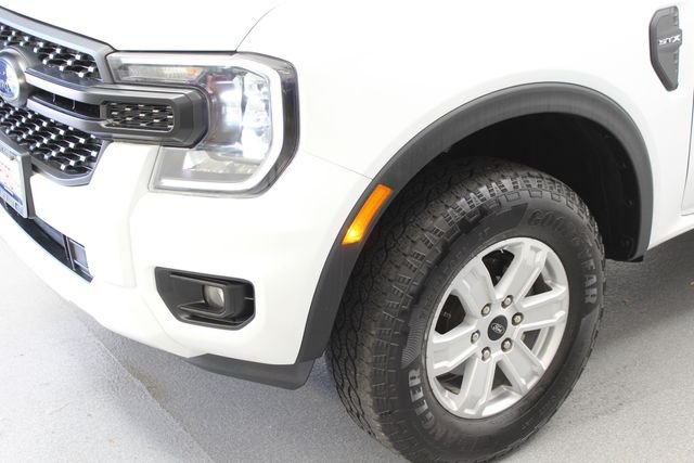 Used 2024 Oxford White Ford XL image 4