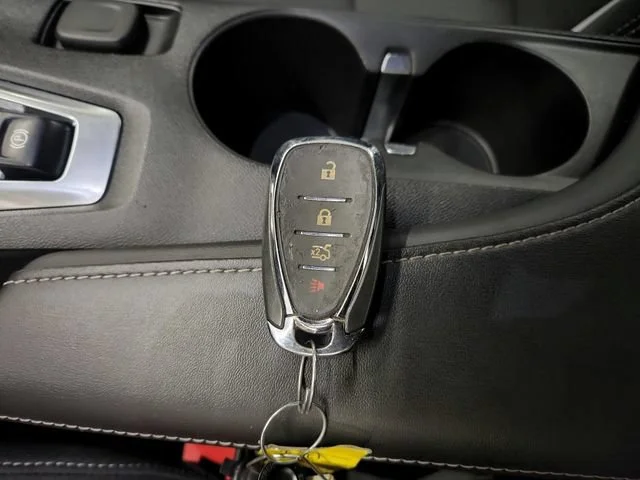 2021 Chevrolet Camaro 1LT - Photo 33