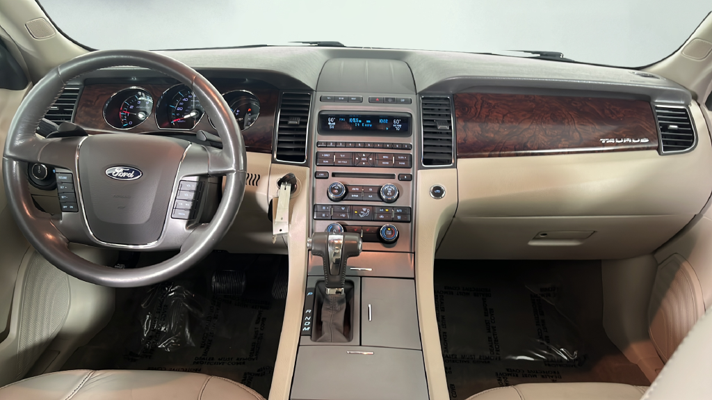 2012 Ford Taurus SEL - Photo 17