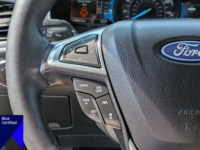 Used 2022 Black Ford SEL image 17