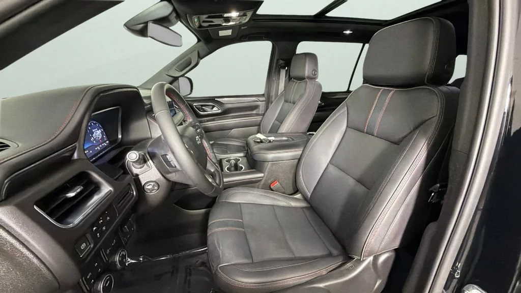 Used 2023 Black Chevrolet RST image 17