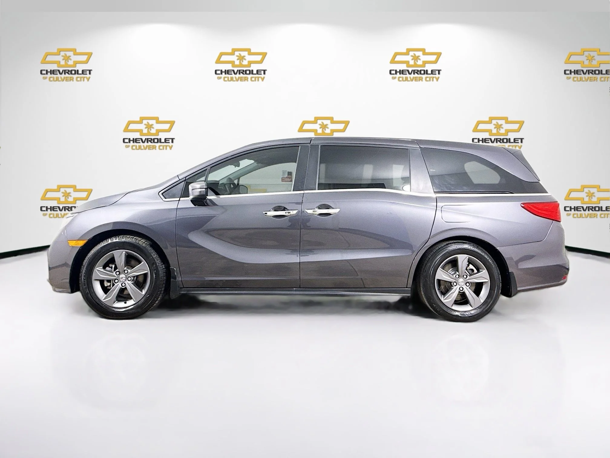 Used 2023 Gray Honda EX image 5