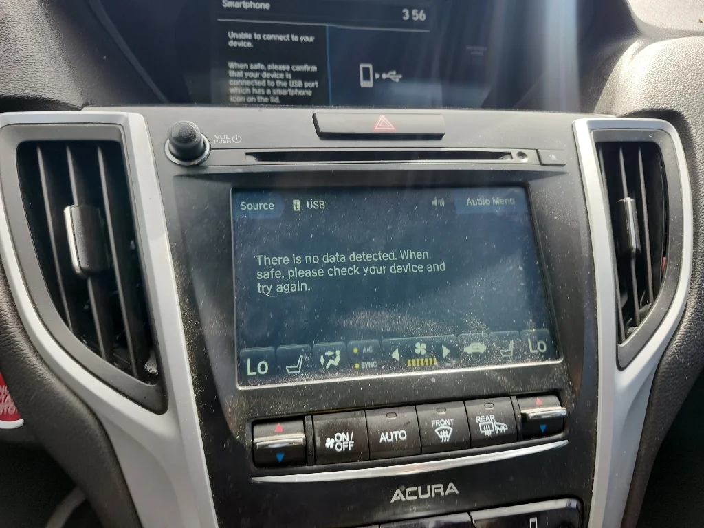 Used 2020 Platinum White Pearl Acura 2.4L (DCT) image 25
