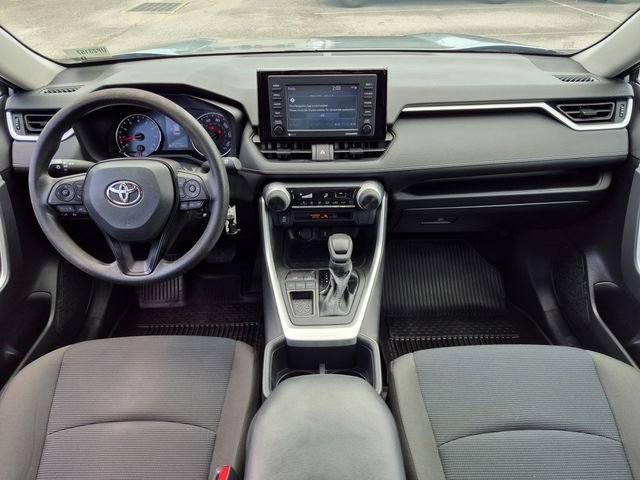 Used 2022 Silver Toyota LE image 26
