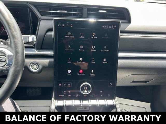 Used 2026 White GMC Elevation image 22