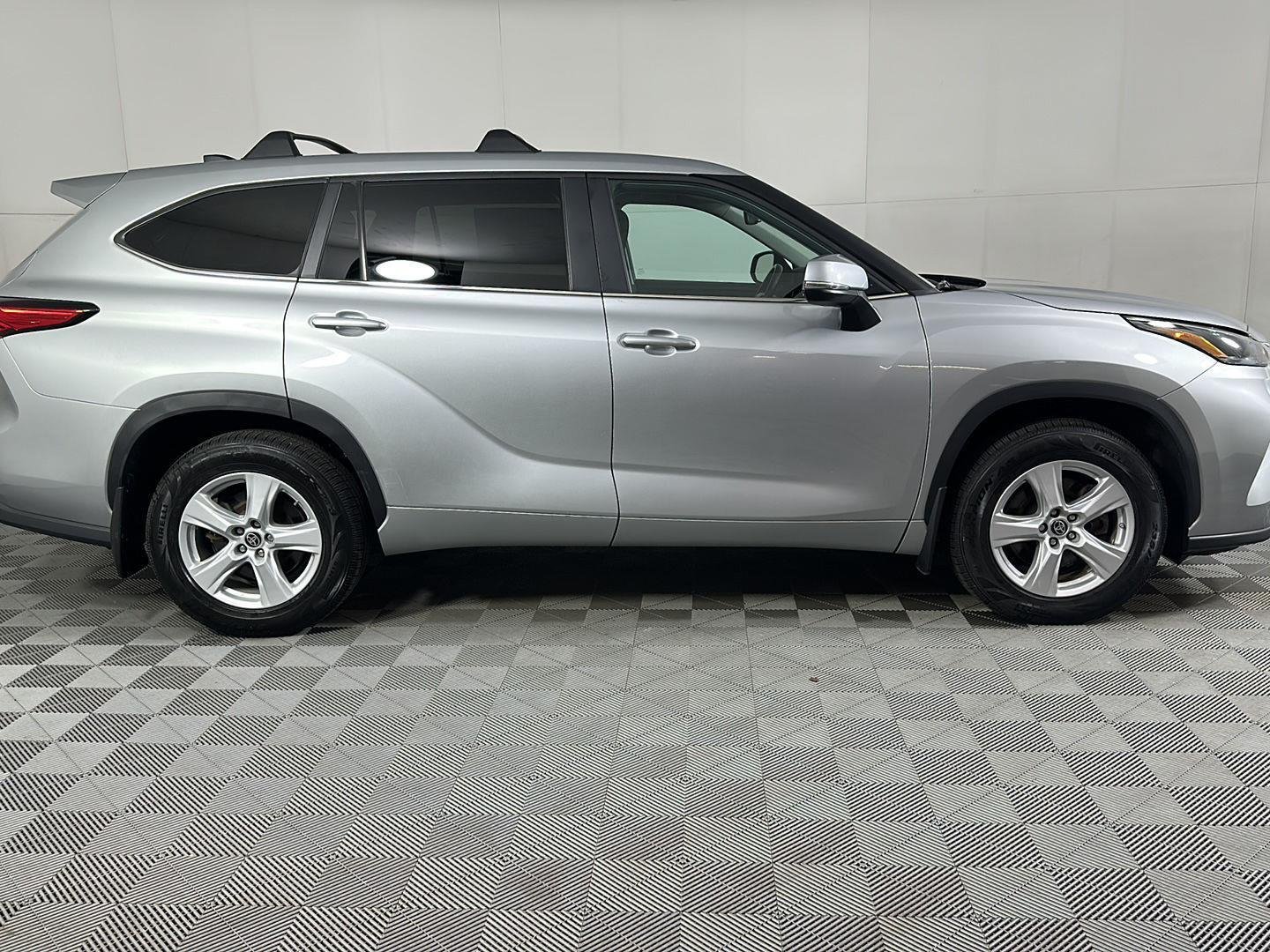 Used 2023 Celestial Silver Metallic Toyota LE image 10