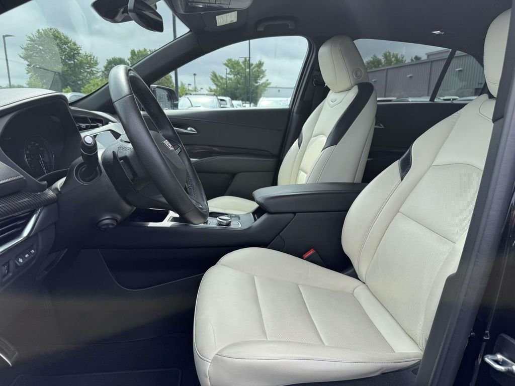 Used 2023 Black Cadillac Sport image 13