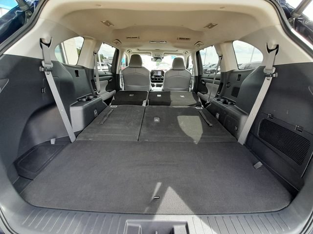 Used 2021  Toyota XLE image 55