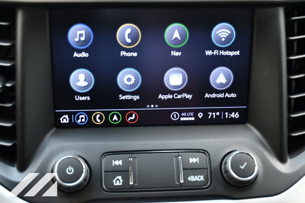 2023 GMC Acadia SLT - Photo 17