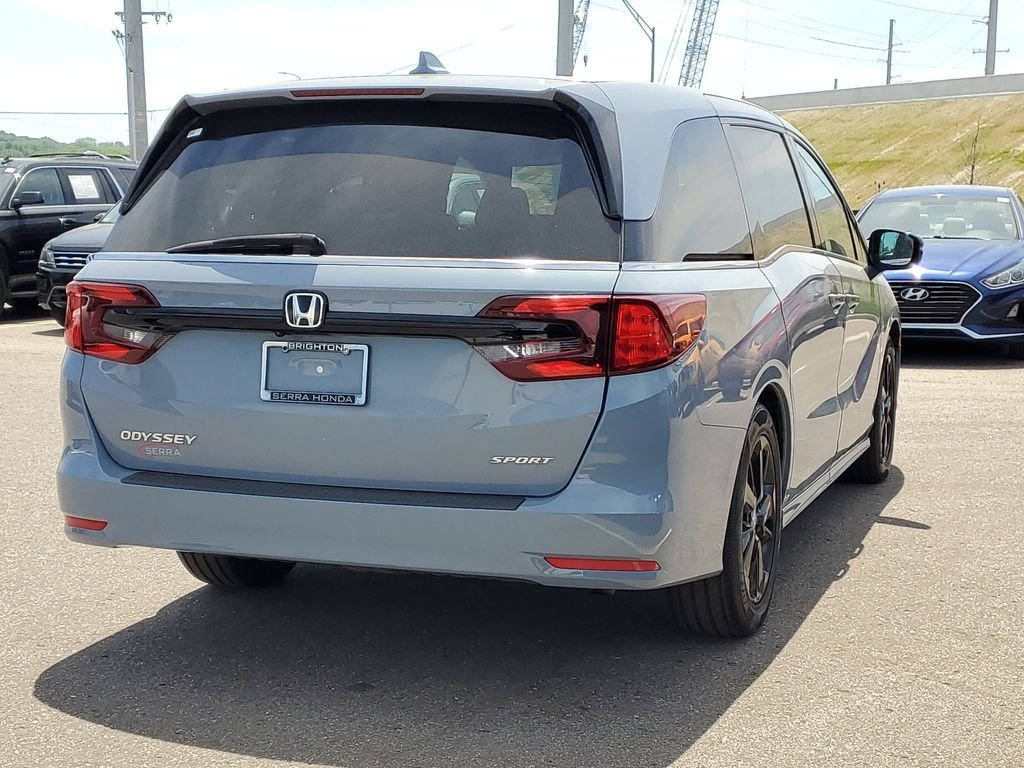Used 2023  Honda Sport image 3