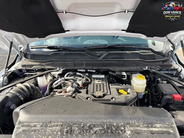 2026 RAM 3500 Laramie - Photo 19