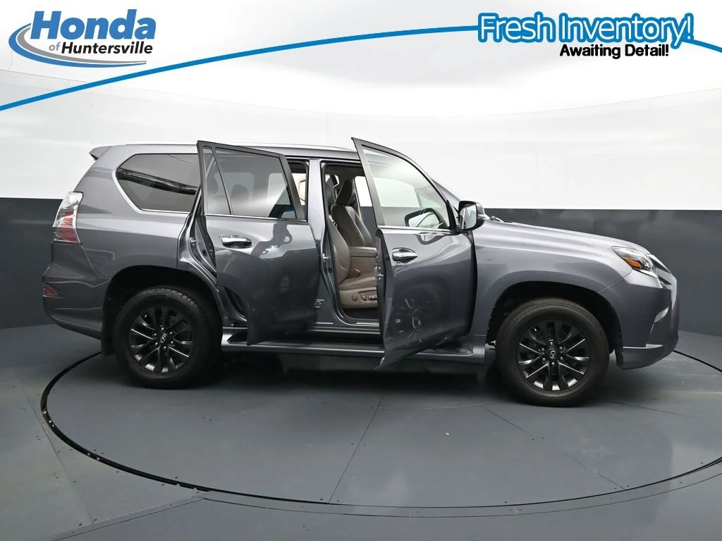 Used 2020 Gray Pearl Lexus 460 image 42