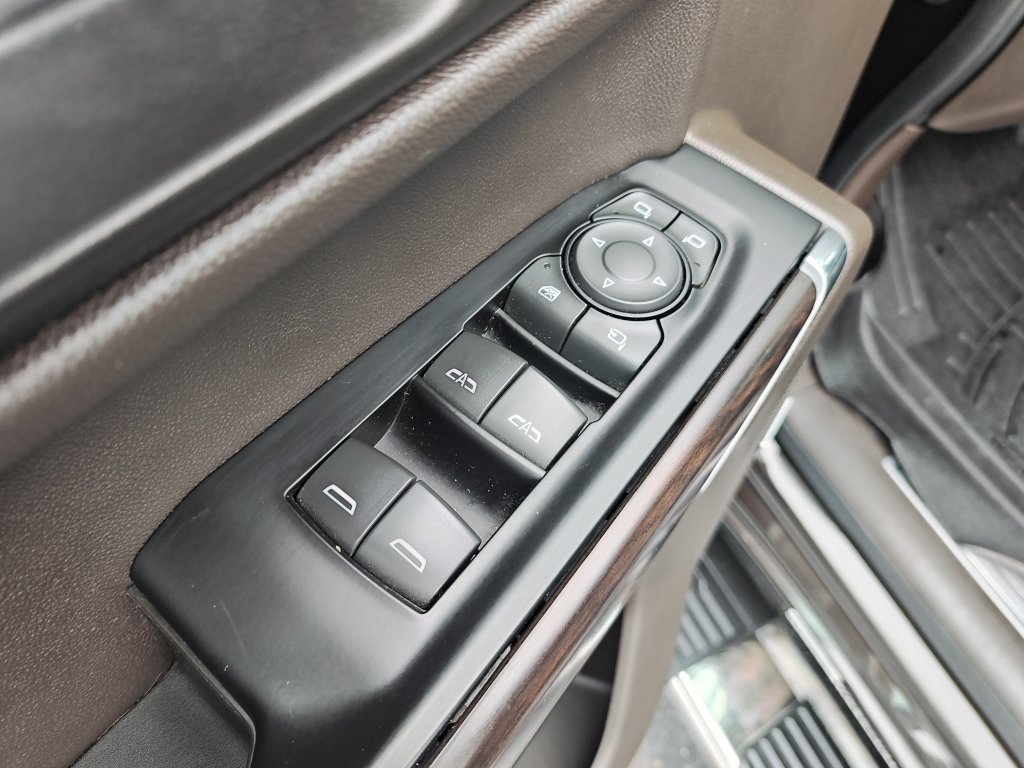 Used 2019 Brown GMC SLT image 11