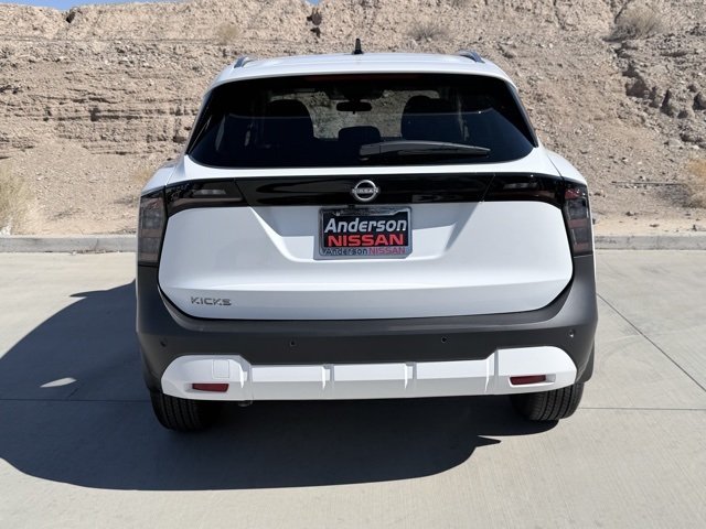 2026 Nissan Kicks SV photo 4