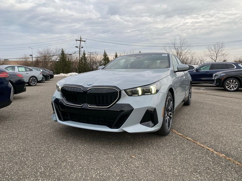 2026 BMW 5 Series 530i