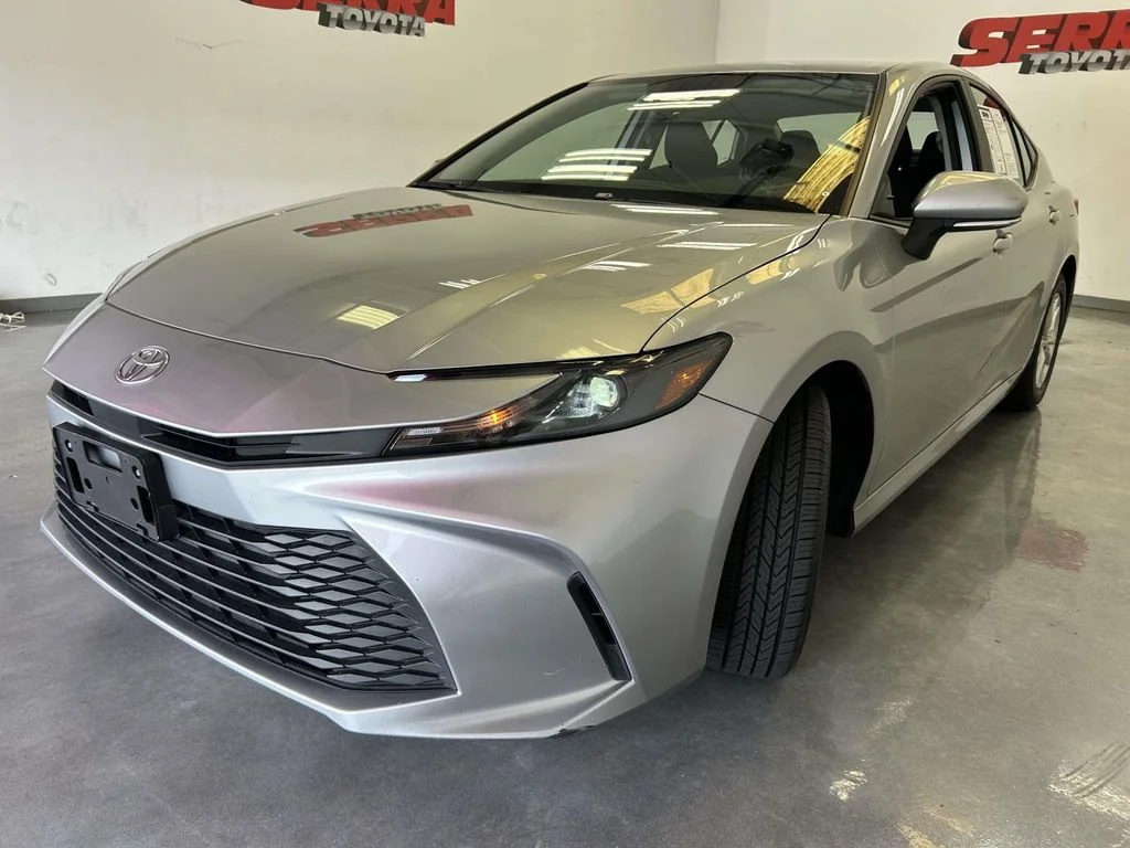 Certified Used 2025 Silver Toyota LE image 7