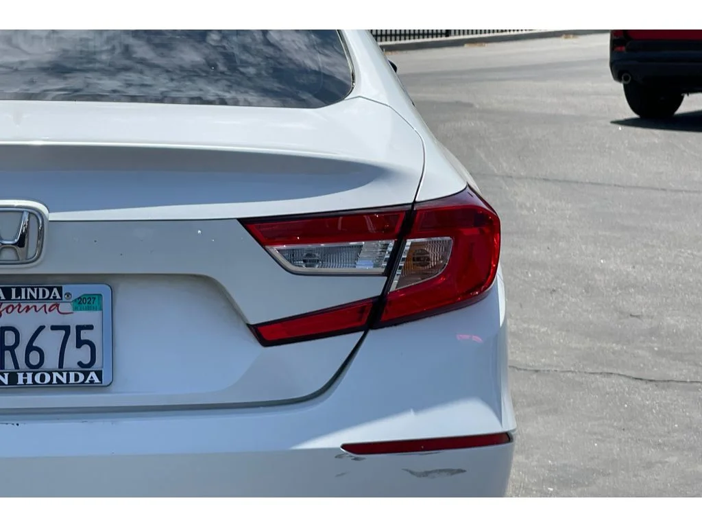 Used 2019 Platinum White Pearl Honda LX 1.5T image 16