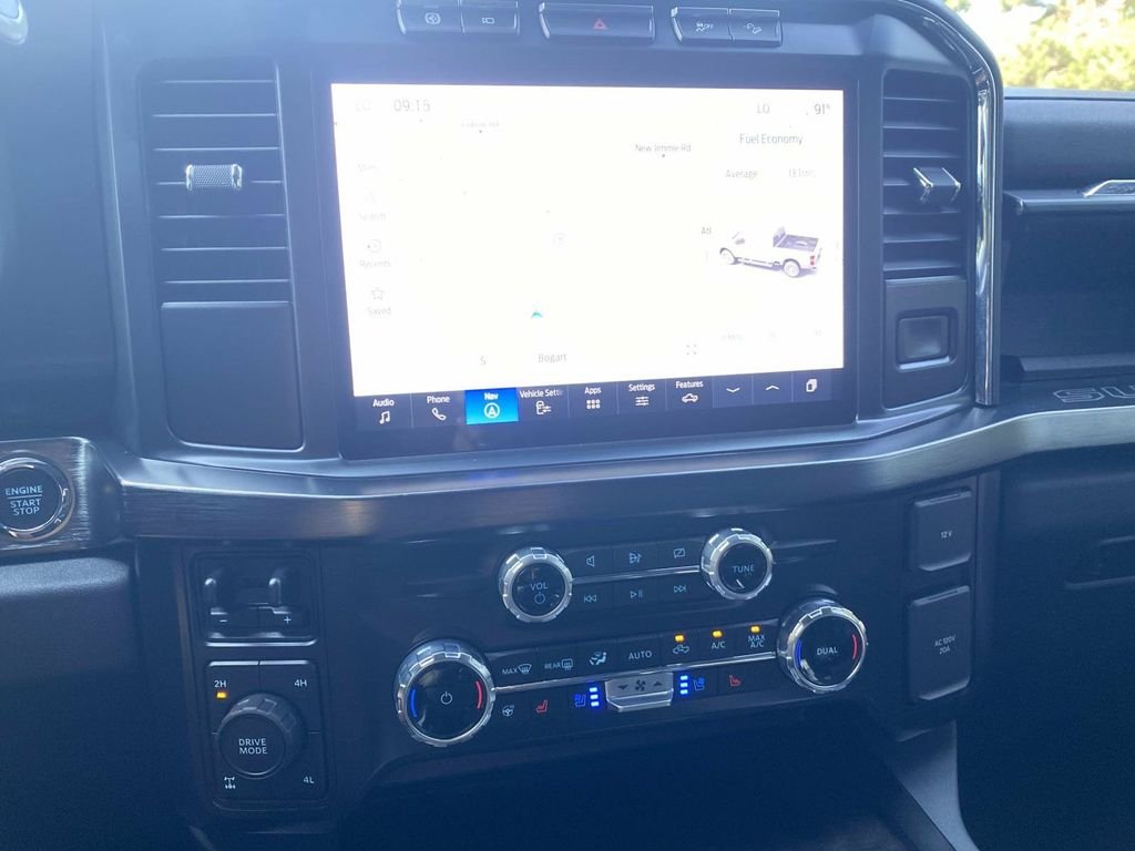 Used 2023 Agate Black Metallic Ford Lariat image 28