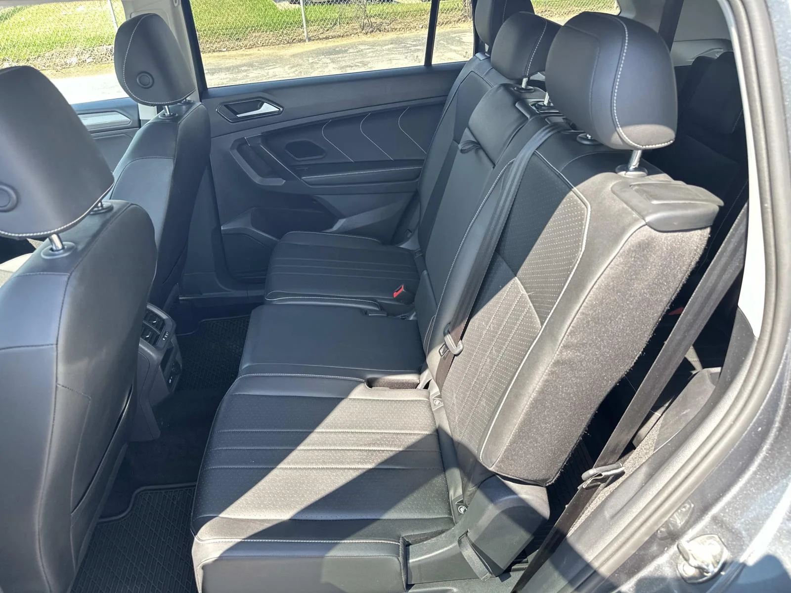Certified Used 2023 Gray Volkswagen SE image 10