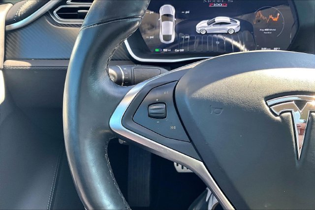 Used 2016 Silver Tesla  image 17