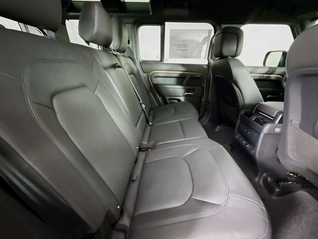 New 2026 Gondwana Stone Land Rover X-Dynamic SE image 29