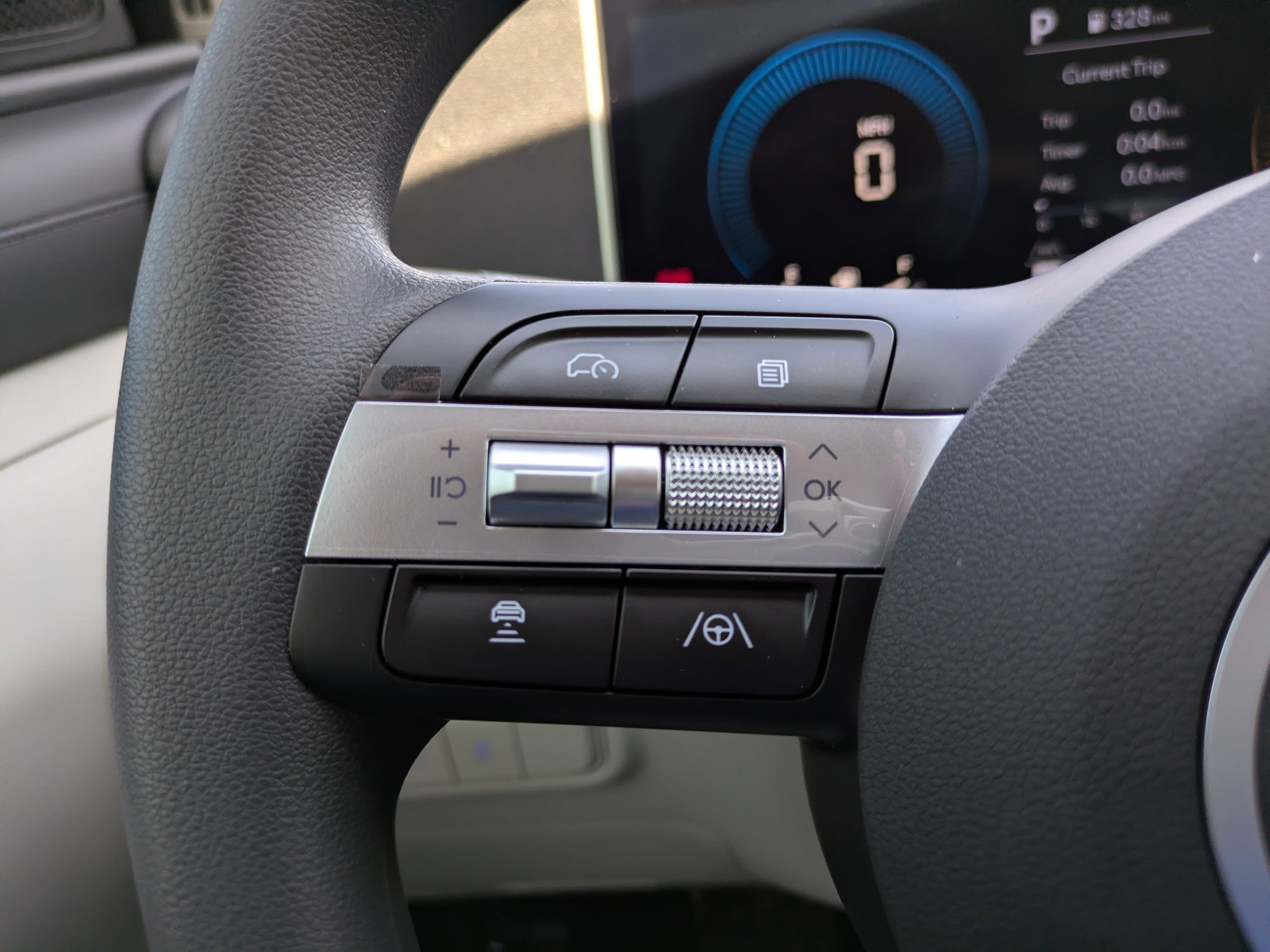 New 2026 Rockwood Green Hyundai SEL FWD image 19