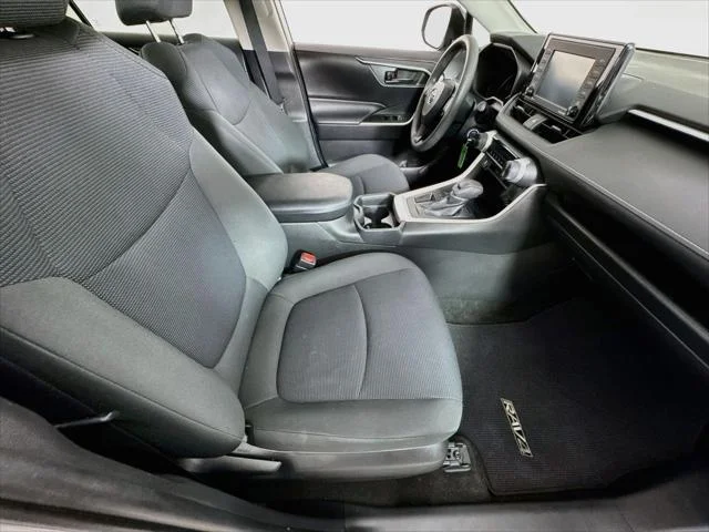 Certified Used 2020 SILVER SKY METALLIC Toyota  image 25