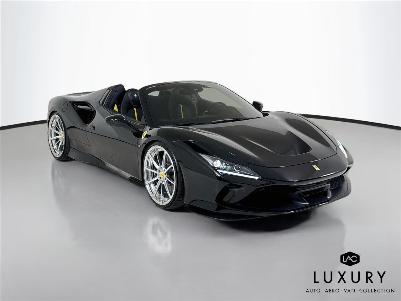 2021 Ferrari F8 Spider Novitech Wheels