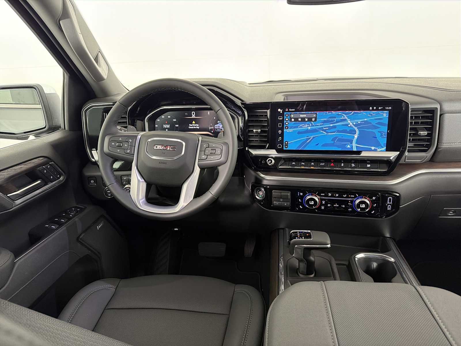 2026 GMC Sierra 1500 SLT - Photo 21