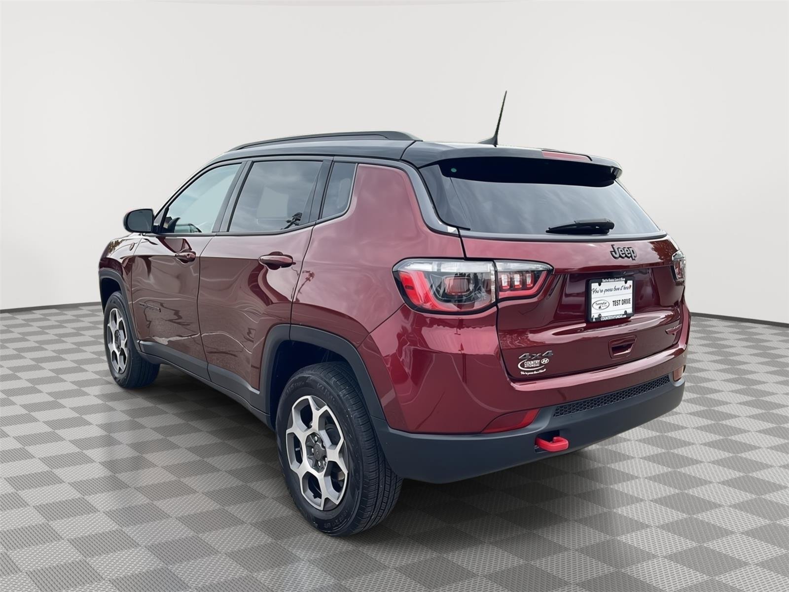 Used 2022 Velvet Red Pearlcoat Jeep Trailhawk image 7