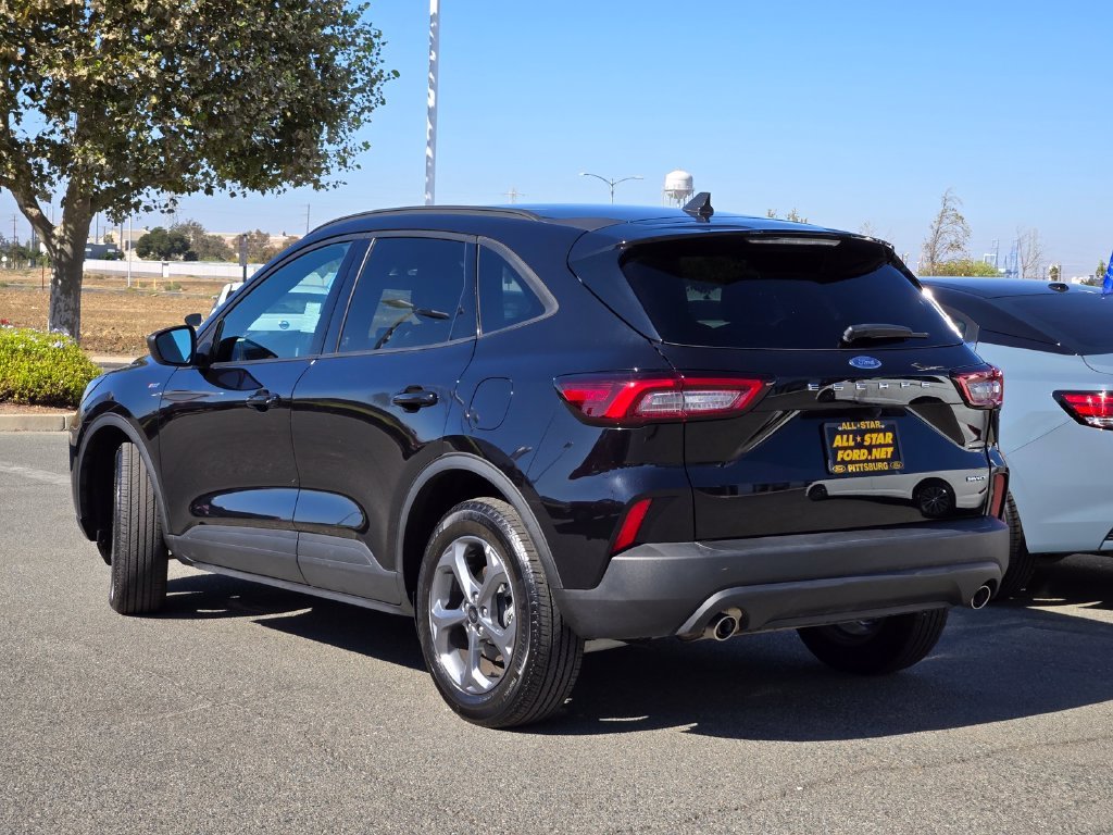 Certified Used 2025 Black Metallic Ford ST-Line image 6
