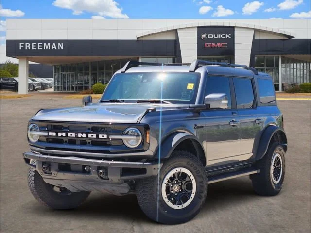 2022 Ford Bronco Outer Banks Advanced 4x4's photo