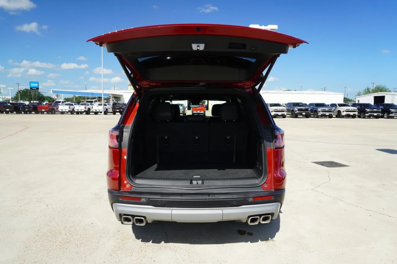 2026 GMC Acadia Elevation - Photo 9