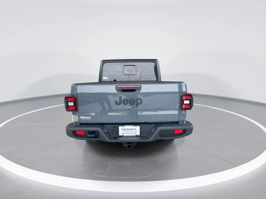 Used 2025 Gray Jeep Willys image 7