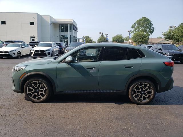 Used 2026 Green Metallic BMW xDrive28i image 2