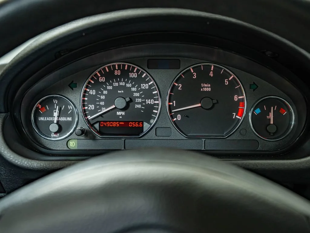 Used 2001 Jet Black BMW 2.5i image 29