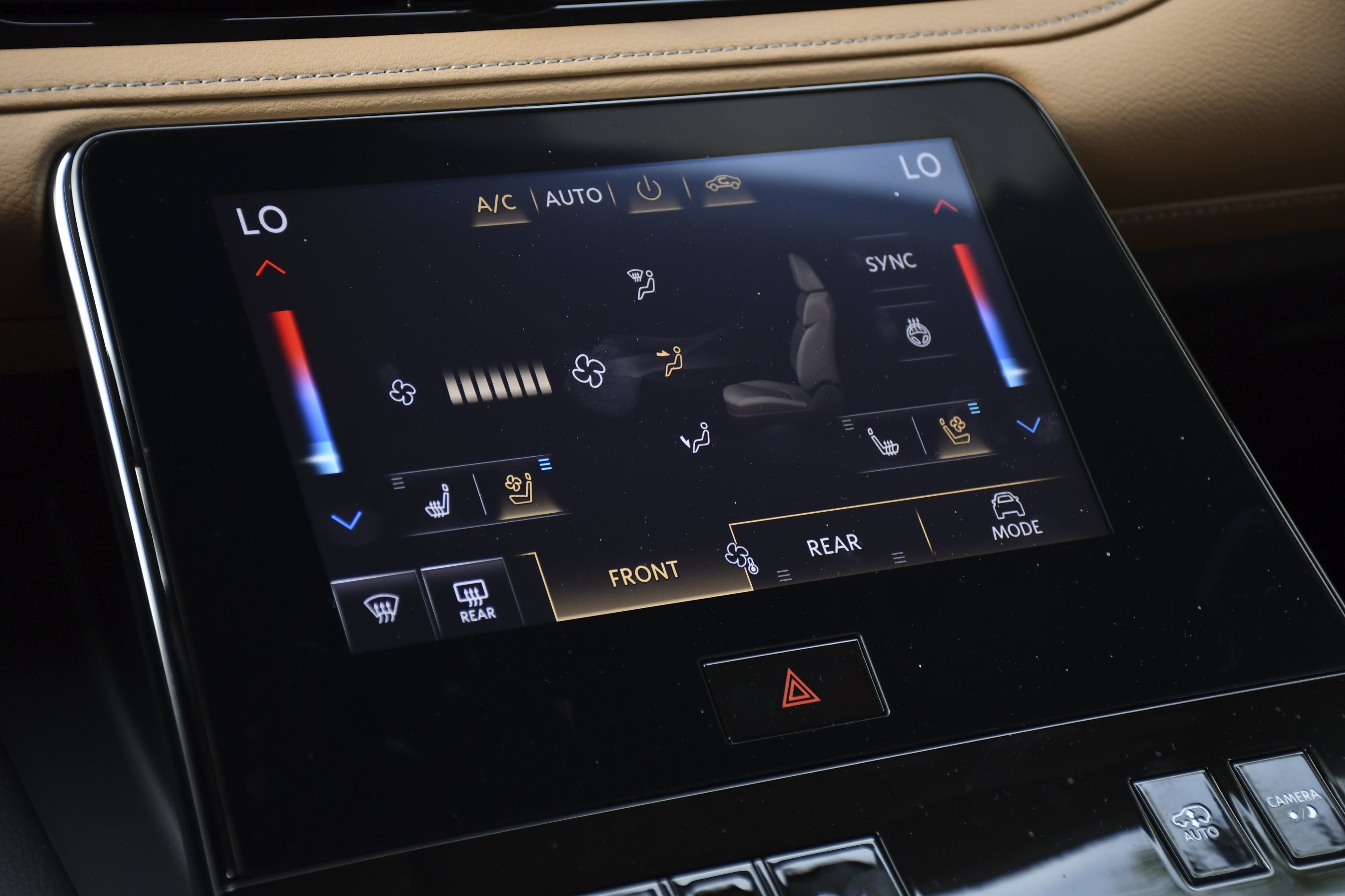 New 2027 BLACK OBSIDIAN INFINITI Luxe 4WD image 13