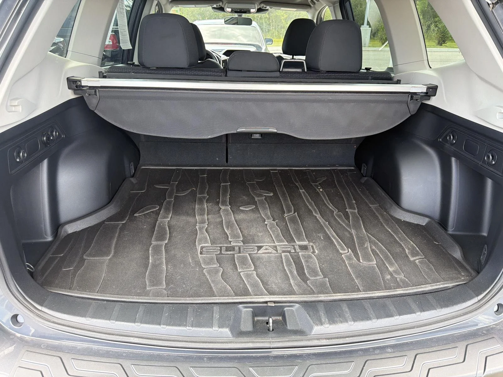 Used 2022 Magnetite Gray Metallic Subaru Premium image 20