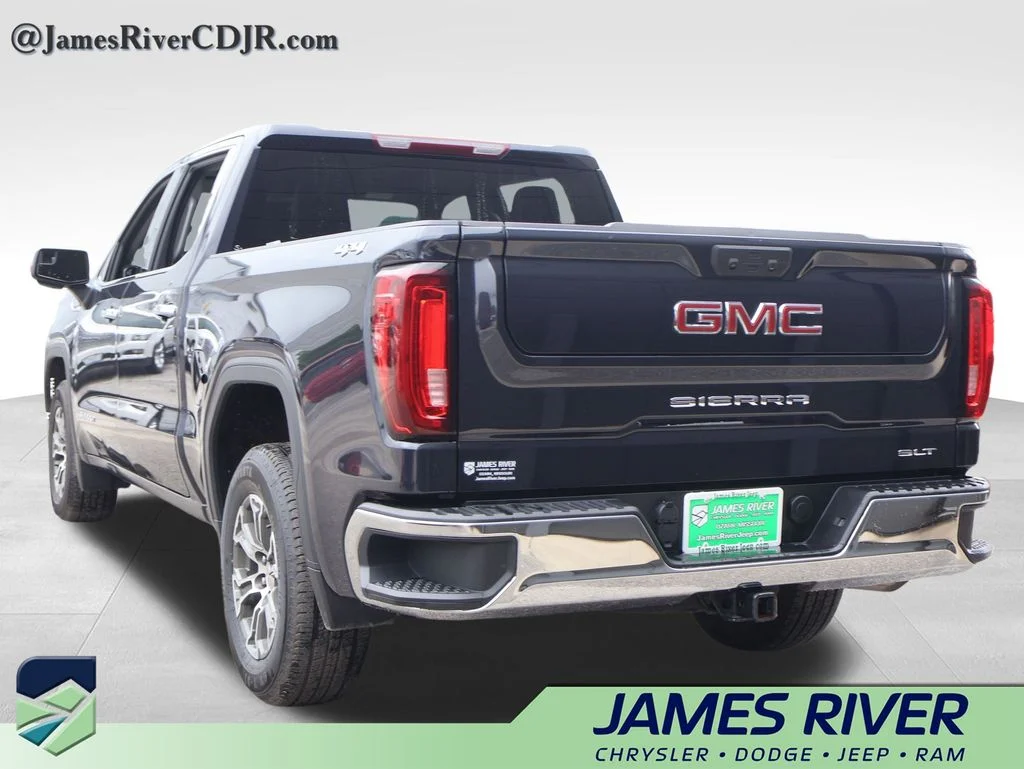 Used 2025 Silver GMC SLT image 3