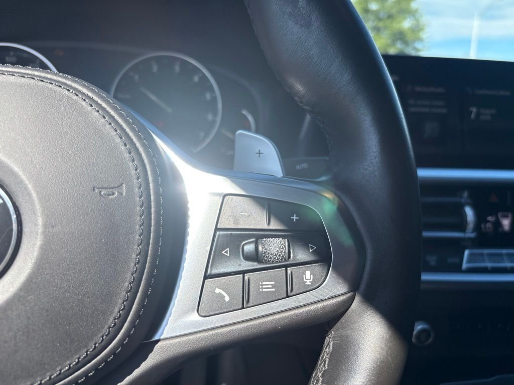 Used 2020 Black BMW 330i image 29
