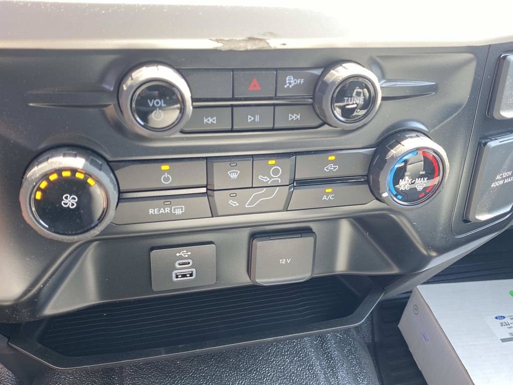 New 2026 Oxford White Ford F-350® XL image 16