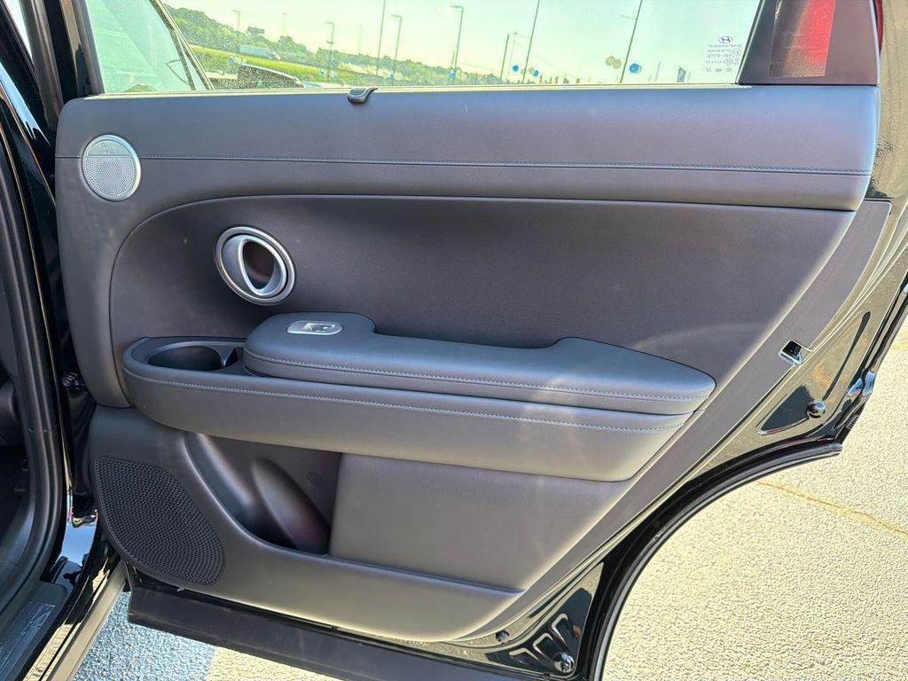 New 2026 Black Hyundai Limited image 16