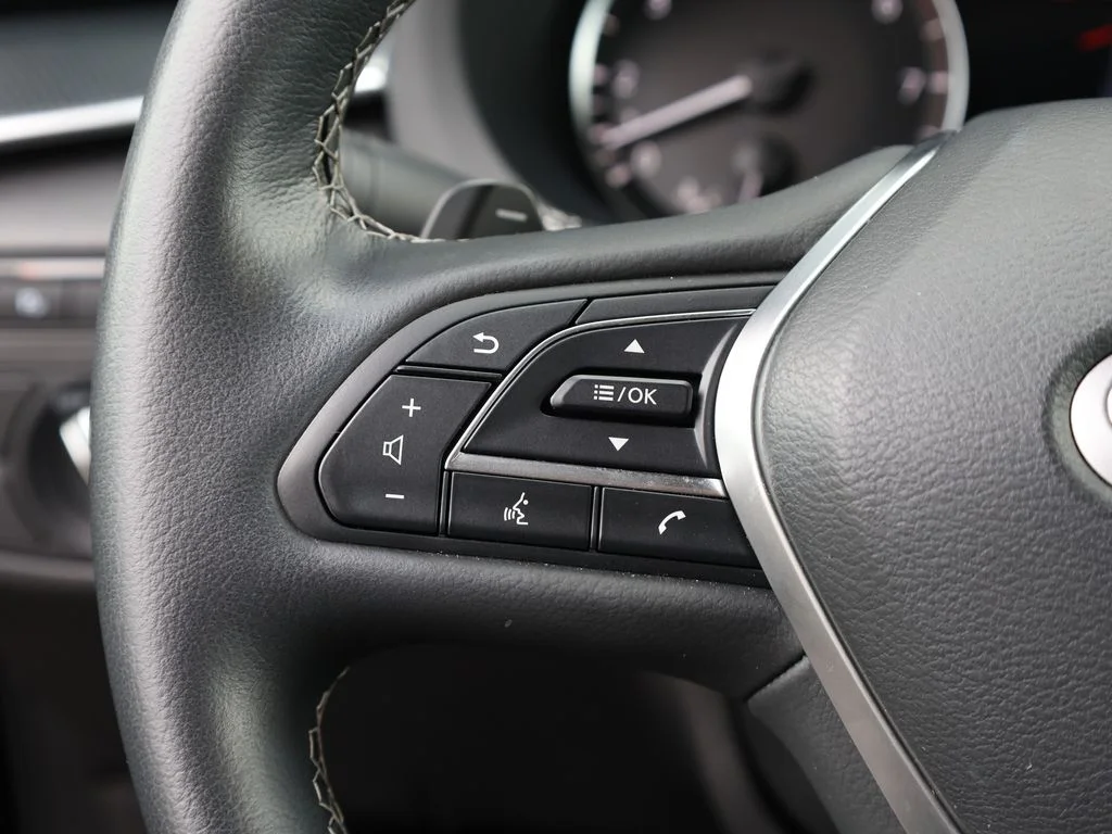 Certified Used 2025 Blue INFINITI SPORT image 38