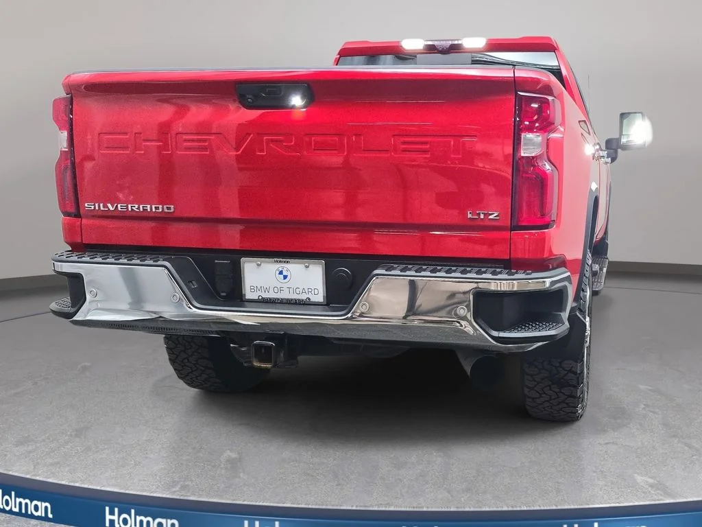 Used 2021 Red Hot Chevrolet LTZ image 6