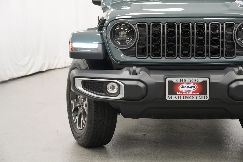 New 2026 Anvil Clear-Coat Exterior Paint Jeep Sahara image 6