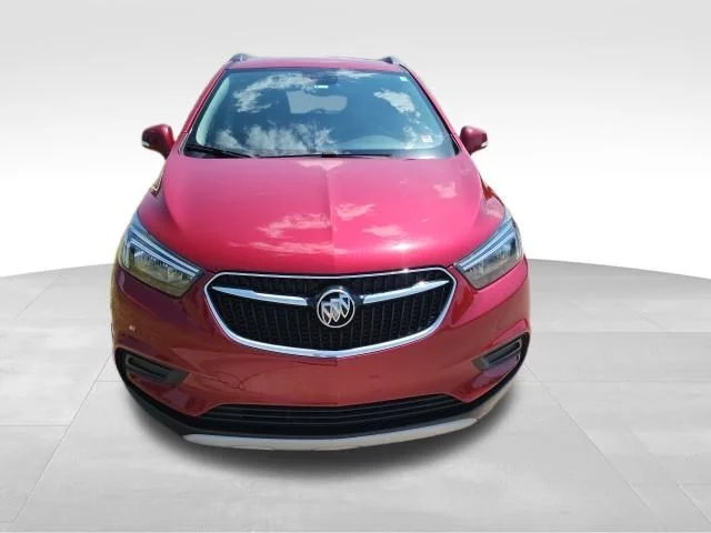 Used 2019 Red Buick Preferred image 8
