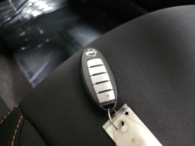 2023 Nissan Sentra SR - Photo 32