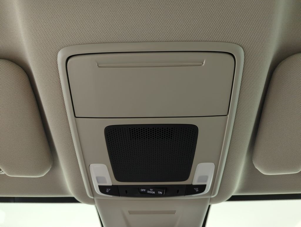 2026 Honda CR-V LX - Photo 26